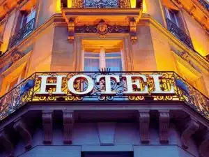 hotel can you sue a hotel